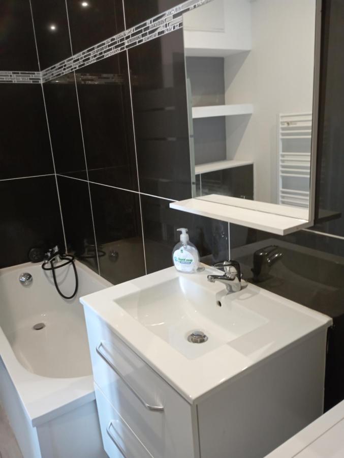 T2 Proche Dunkerque Appartement *